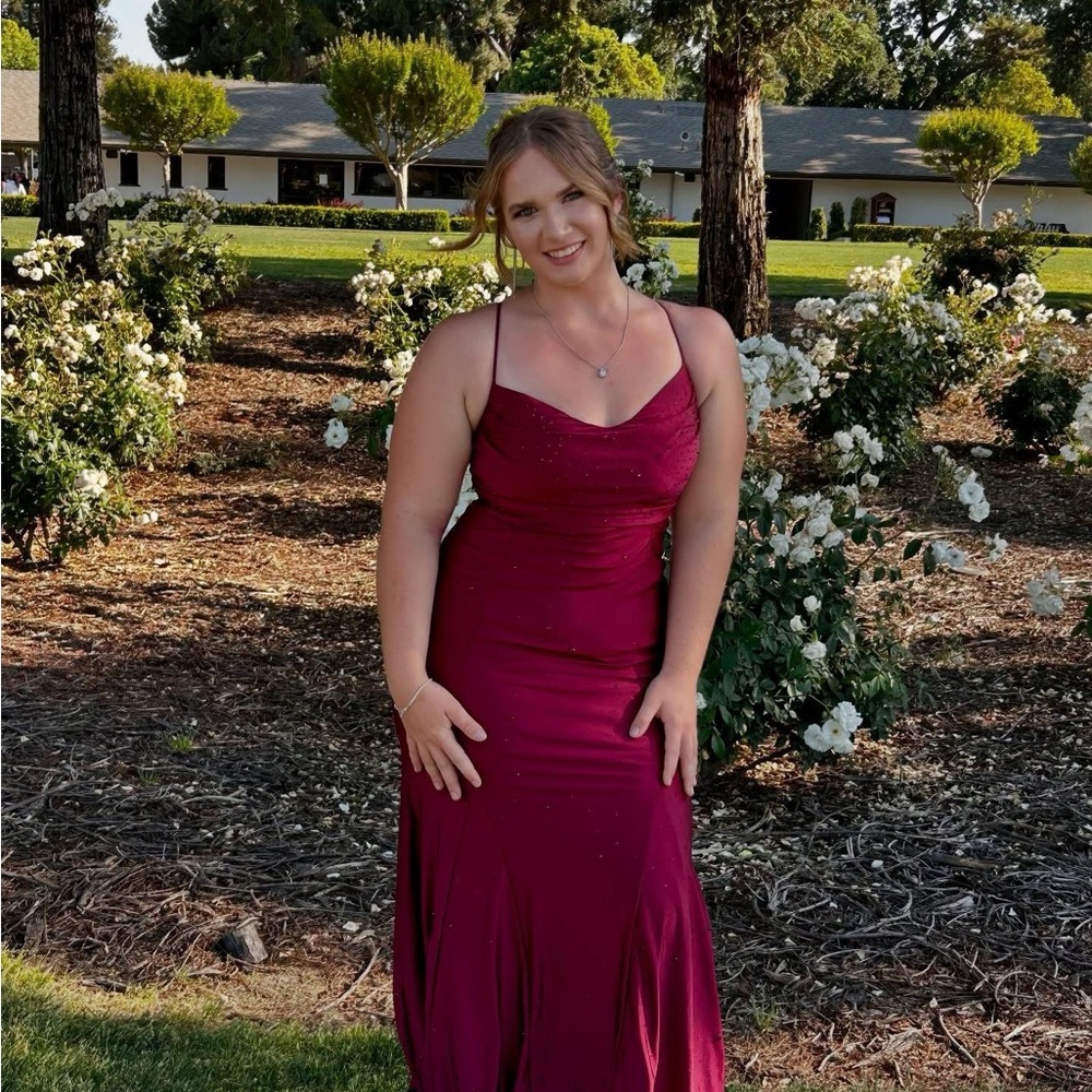 Elegant Burgundy Evening Gown